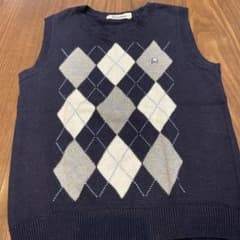 ファミリア　定番　ベスト　車刺繍　120のサムネイル