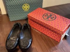 TORY BURCH フラットシューズ ブラック　サイズ8のサムネイル
