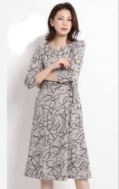 クードシャンス グレー抽象線模様 七分袖ワンピース 34 XS - メルカリ