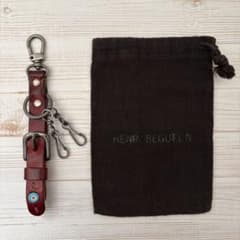 HENRY BEGUELIN＊エンリー ベグリン＊レザーキーホルダー 麻袋付き