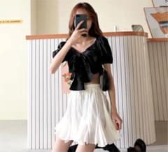 ミニスカート　フレアスカート　韓国　白のサムネイル
