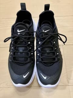 NIKE エアマックス アクシス 24㎝のサムネイル