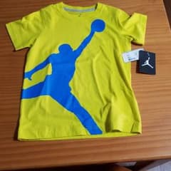 アッチ様専用！新品、未使用！！キッズジョーダンTシャツ6-7YRSのサムネイル