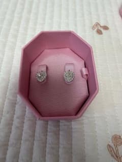 Ariana Grande x Swarovski ピアスのサムネイル