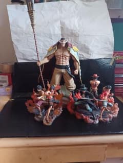 ワンピースフィギュア一番くじ白ひげB賞BROTHERHOODエース&ルフィ&サボのサムネイル