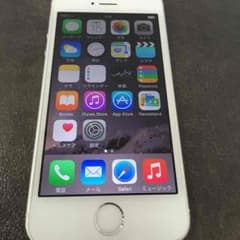 kg様専用 DoCoMo iPhone5s 16GB シルバー 付属品ありのサムネイル