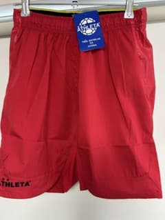 ATHLETA 赤 ハーフパンツのサムネイル
