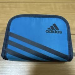 adidas サイフのサムネイル
