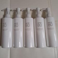 [ゆか仔さん専用]ノエビア80クレンジングミルク5本 ノエビア80クレンジングミルク5本 - メルカリ