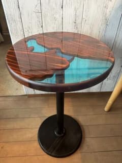 レジンテーブル カフェテーブル サイドテーブル ホルムズ海峡を