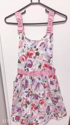 花柄 エプロンのサムネイル
