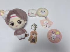 BTS キムソクジン　BT21 RJ ぬいぐるみ　キーホルダー　まとめ売りのサムネイル