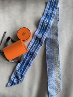 【訳あり品】HERMES ツイリー★箱あり 値段交渉OK♩ 訳あり品】HERMES ツイリー☆箱あり 値段交渉OK♩ - メルカリ