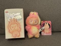 POP MART Big into Energy labubuのサムネイル