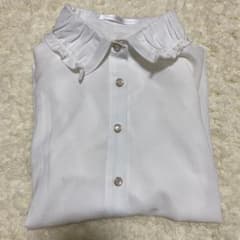 襟付きブラウスのサムネイル