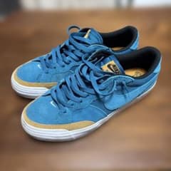 Nike SB スエード スニーカー 青のサムネイル
