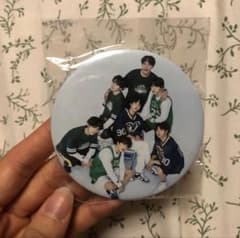 などっと様専用 / BTS 缶バッジ 2種セットのサムネイル