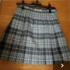 学校用スカートのサムネイル