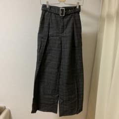 ワイドパンツ　GUのサムネイル