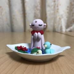 水面のお地蔵様①のサムネイル