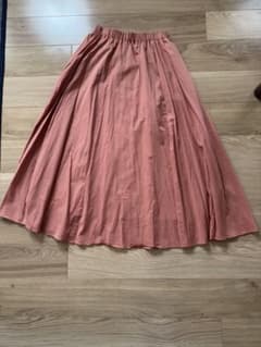 【美品】アーバンリサーチ　フレアスカートのサムネイル