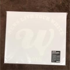 NEWS white LIVE TOUR 初回盤DVD booklet付のサムネイル