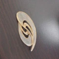 ブローチのサムネイル