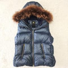 美品✨TATRAS タトラス ダウンベスト ラクーンファー 2way ネイビーのサムネイル