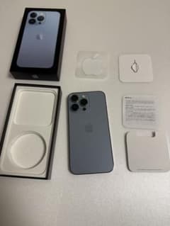 美品 iPhone 13 Pro シエラブルー 256gb SIMフリーのサムネイル