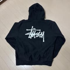Stussy ブラックパーカー肉厚のサムネイル
