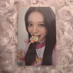 ITZY ユナ トレカのサムネイル