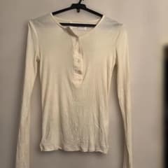 ZARA SOSHI OTSUKI ベーカーネックTシャツ アイボリーのサムネイル