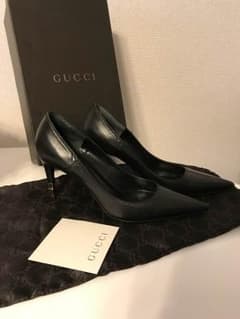 GUCCI グッチ ブラック パンプスのサムネイル