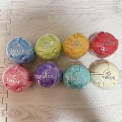 TWICE LOVELYS リングコレクション ガチャ 8種セットのサムネイル