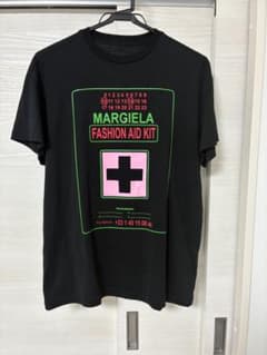 メゾン マルジェラ Fashion Aid Kit Tシャツ - メルカリ