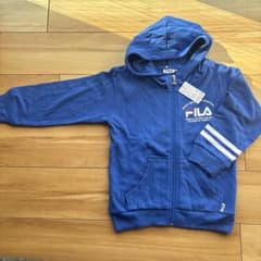 新品、未使用‼️FILA ジップアップパーカー 130cm 青のサムネイル