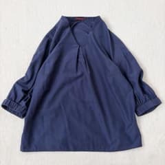 AMACA】アマカ ネイビー Vネックブラウス 五分袖 プルオーバー 40 
