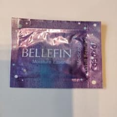 ベルフェモイスチュアエッセンス0.5ml✕14個　ヤクルト化粧品　美容液のサムネイル