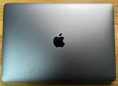Apple MacBook Air M1 8GB 256GBのサムネイル