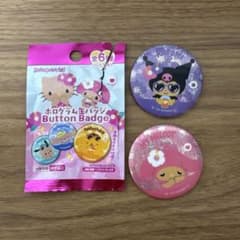 ホログラム 缶バッジ サンリオ マイメロ クロミ キャンドゥ セリアのサムネイル