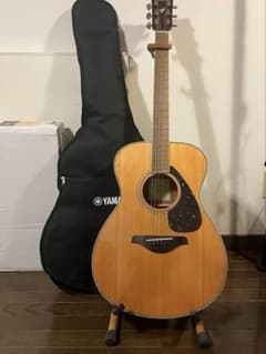 Yamaha FS820 アコースティックギターのサムネイル