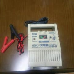バッテリー充電器のサムネイル