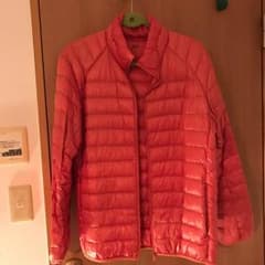 UNIQL軽くて温かい話題のダウン！！のサムネイル