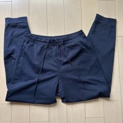 UNIQLO ジョガーパンツ ネイビー Mサイズのサムネイル