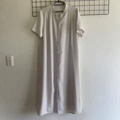 【本日値下げ極美品シューラルー 半袖ロングシャツワンピース 羽織り ベージュ Lのサムネイル