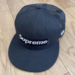 【美品•値下げ不可】Supreme トラッカーキャップNew era 7 5/8のサムネイル