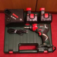 しんじ様専用です。m(_ _)mインパクトドライバー 14.4V!BOSCH中古のサムネイル