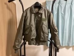 軍放出物 81s CWU-45/P フライトジャケット XLサイズのサムネイル