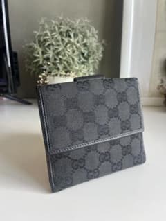 GUCCI 二つ折り財布 グレー キャンバスのサムネイル