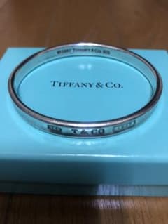Tiffany＆Co１８３７ナローバングルのサムネイル